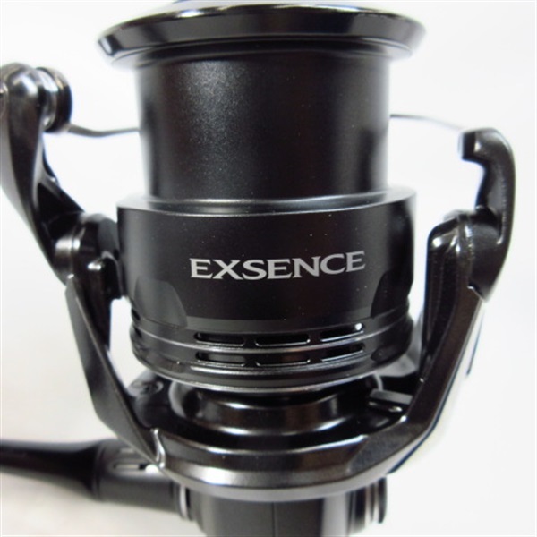 ２５エクスセンス４０００ＭＸＧ